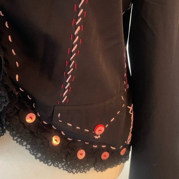 Ericot Chic Italian Blazer - Picture 14 of 16